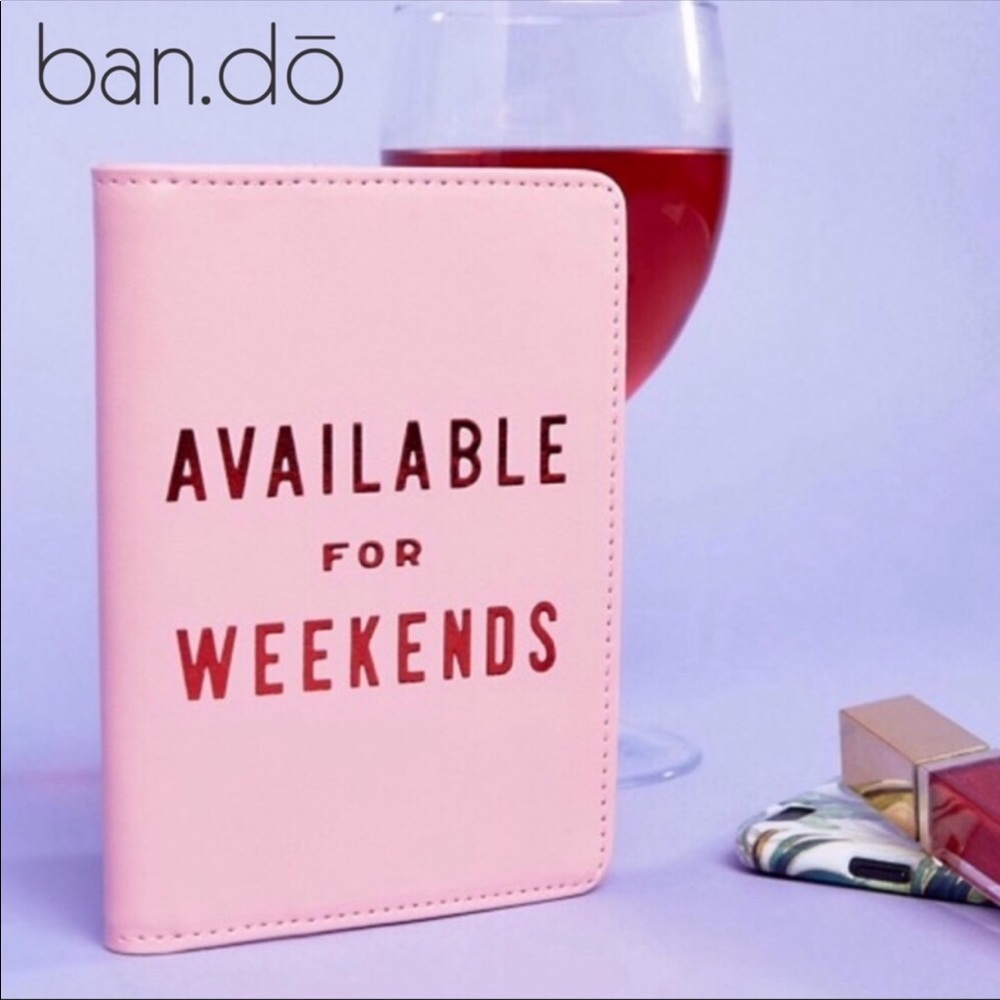 Ban.do Passport Holder